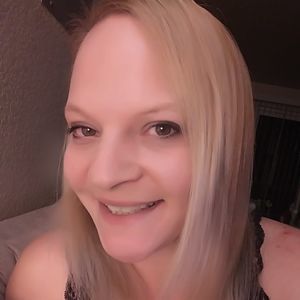 Meet your Posher, Janelle